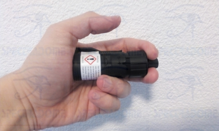 Concealable pepper spray for self defense