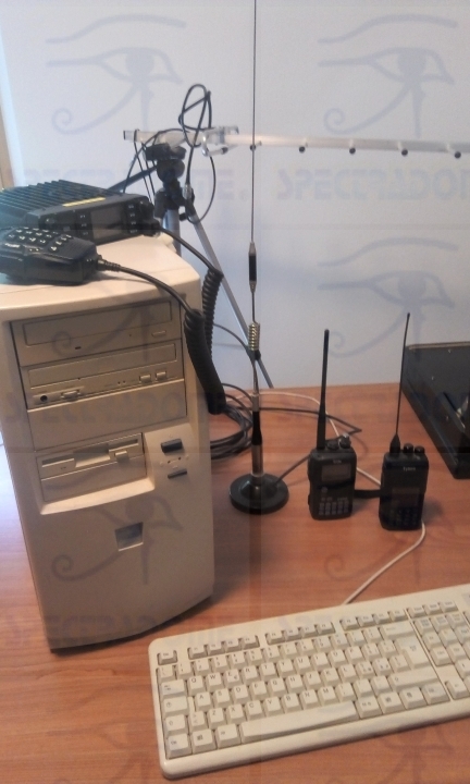 Radiotéléphone privé pour les régions éloignées sans couverture cellulaire