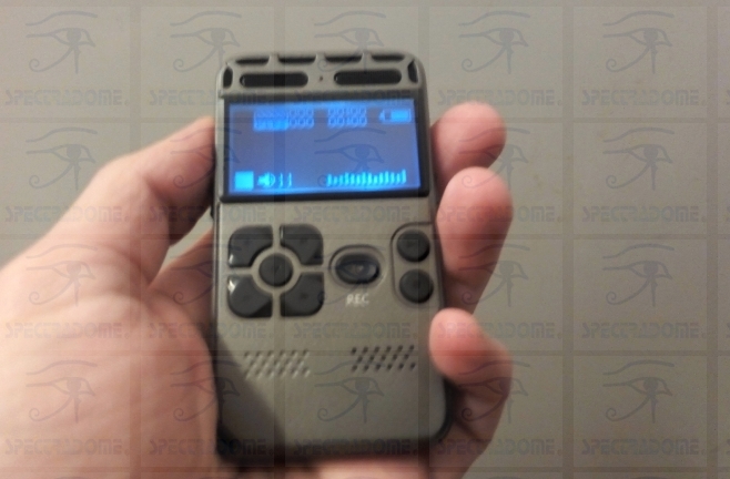 Enregistreur vocal numérique professionnel avec grand écran, lecteur MP3 et protection par mot de passe